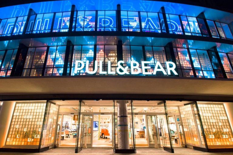 Contact Pull & Bear